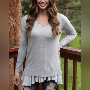 G&L gray flutter hem top extender
